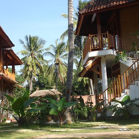 Villa Jati Mangsit Senggigi Exteriör bild