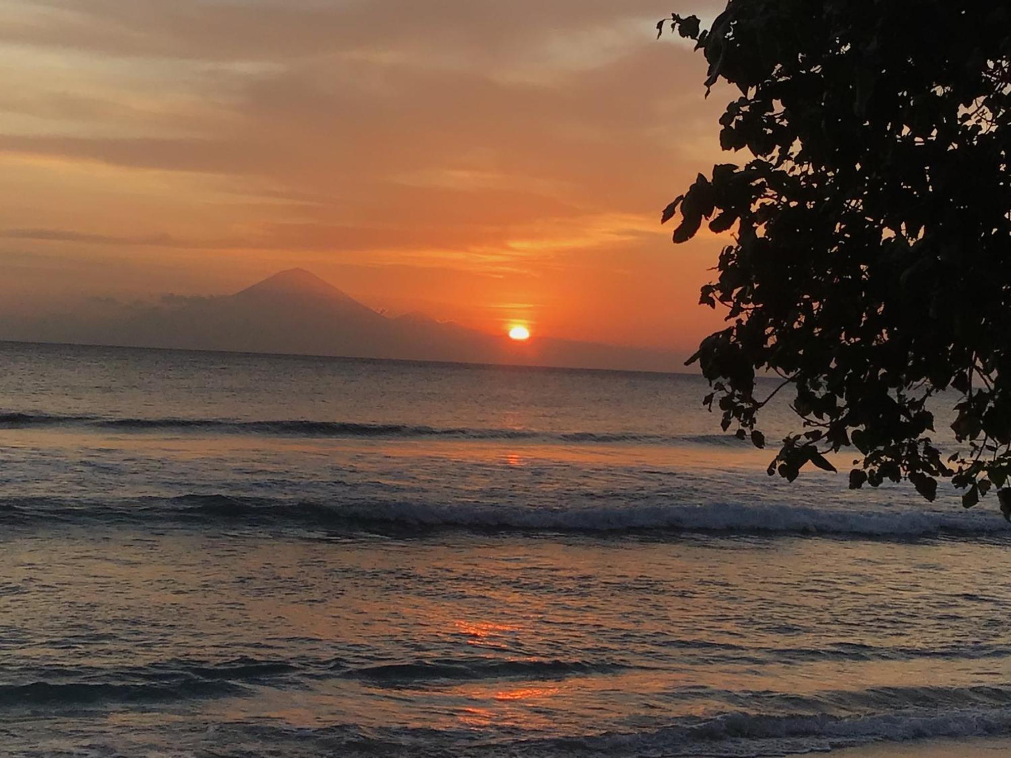 Villa Jati Mangsit Senggigi Exteriör bild