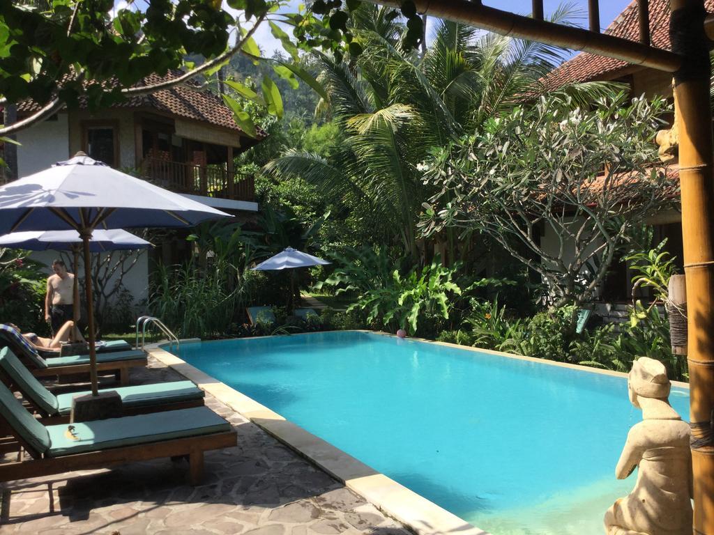 Villa Jati Mangsit Senggigi Exteriör bild